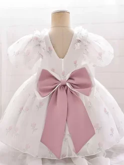 White Flower Girl Dresses Baby Blue Polyester Short Sleeves Square Neck Flower Girl Dresses