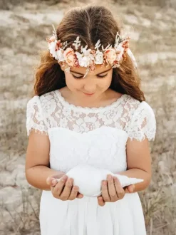 White Flower Girl Dresses Ivory Chiffon Short Sleeves Jewel Neck Flower Girl Dresses