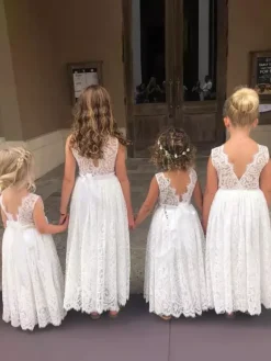 White Flower Girl Dresses White Lace Sleeveless Jewel Neck Flower Girl Dresses
