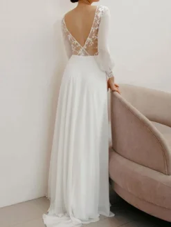 White Simple Causal Wedding Dress A-Line Jewel Neck Long Sleeves Lace Long Bridal Dresses Free Customization
