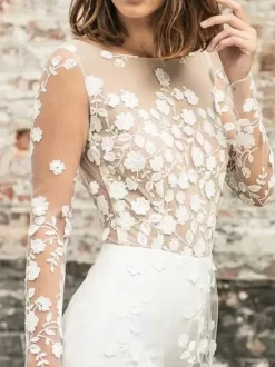 White Simple Wedding Jumpsuit Jewel Neck Long Sleeves Lace A-Line Bridal Jumpsuit Free Customization
