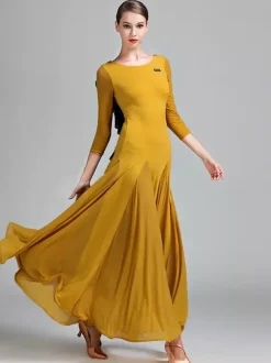 Womens Dance Dress Backless Big Swing Standard Ballroom Dance Costumes Back Ruffles Design Tango Dress Waltz Dance Wear