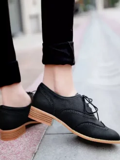 Women's Brown Lace Up Wingtip Brogues Casual Oxfords