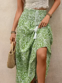 Women's Green Paisley Print High Low Maxi Skirt Smocked Waist Tiered Flowy Boho Summer Skirt With Tassel Tie