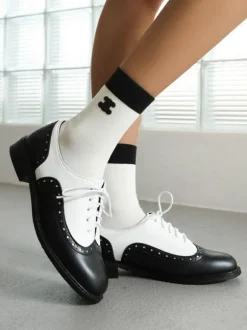Women's Round Toe Puppy Heel PU Leather Oxfords