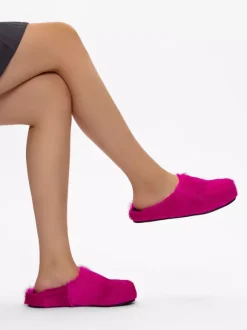 Women Winter Slippers Faux Fur Hair Round Toe slides